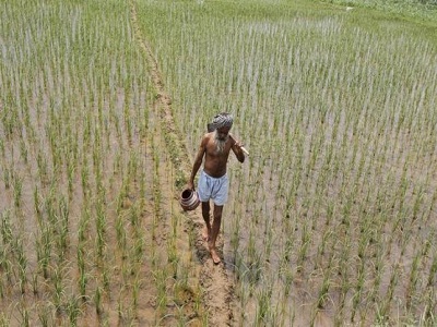 RBI talks about farm loan waivers